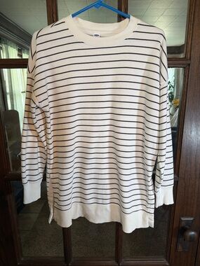 Old Navy Womens Striped Crewneck Sweatshirt Off White Navy Blue Relaxed Fit S